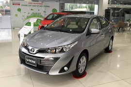Toyota Vios giảm giá mạnh cuối năm: Đẩy mẫu cũ để đón mẫu mới?